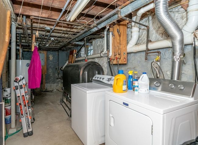 16 Dane St, House other with 3 bedrooms, 2 bathrooms and 3 parking in Peabody MA | Image 35