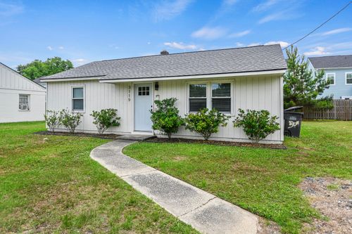 3119 Azalea Dr, North Charleston, SC, 29405-8211 | Card Image