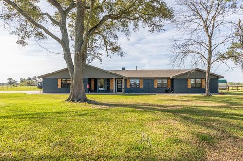 1056 Fm 2938 Rd, Buna, TX, 77612-4549 | Card Image