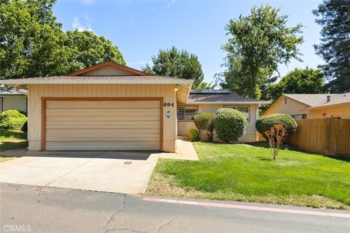994 Jenooke Ln, Chico, CA, 95926-1674 | Card Image
