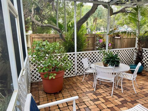 101-101 Ne 14th Ave, Fort Lauderdale, FL, 33301-1719 | Card Image