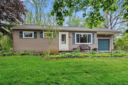 880 Joran Dr, Webster, NY, 14580-1622 | Card Image