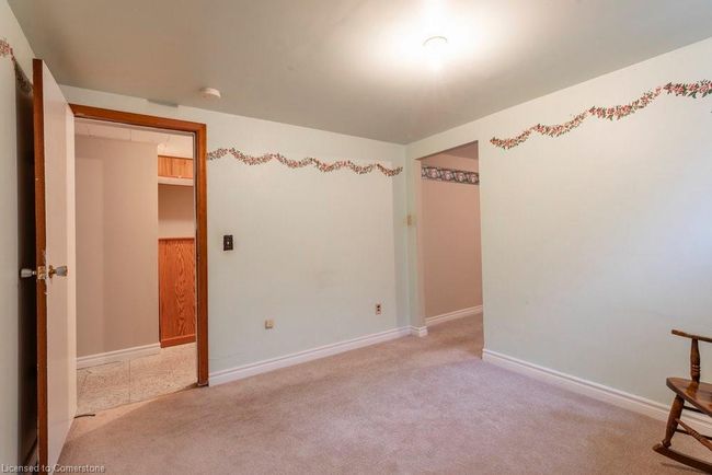 7 Jeanette St, House other with 4 bedrooms, 2 bathrooms and 7 parking in Hamilton ON | Image 44