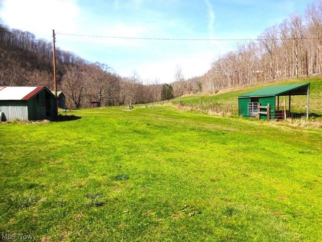 14479 Elk River Rd, House other with 2 bedrooms, 2 bathrooms and null parking in Duck WV | Image 28