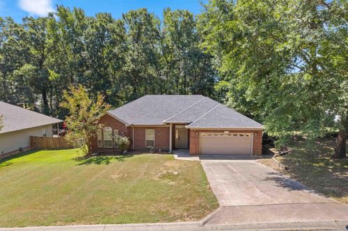 3013 W Greenbrier, Benton, AR, 72015-2936 | Card Image