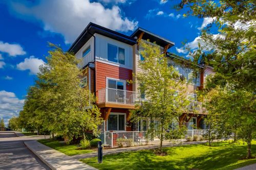 17-111 Rainbow Falls Gate, Chestermere, AB, T1X0Z4 | Card Image