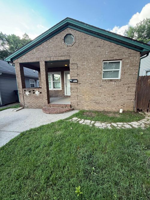 407 Ash St, Lexington, KY, 40508-1102 | Card Image