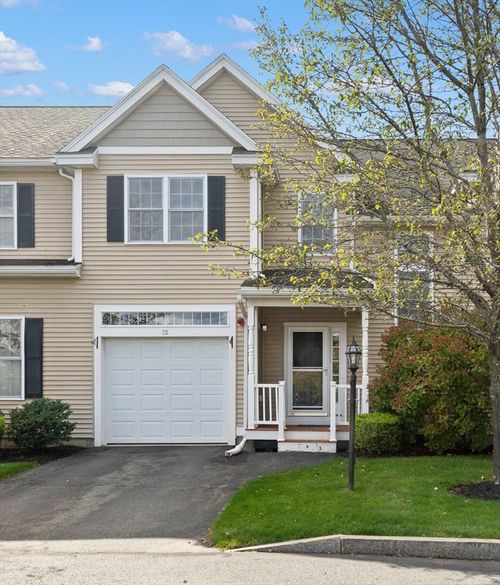 22-22 Broadmoor Ln, Peabody, MA, 01960-4951 | Card Image