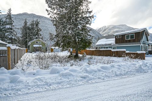 H113 Strawberry Lane, Sunshine Valley, BC, V0X1L5 | Card Image