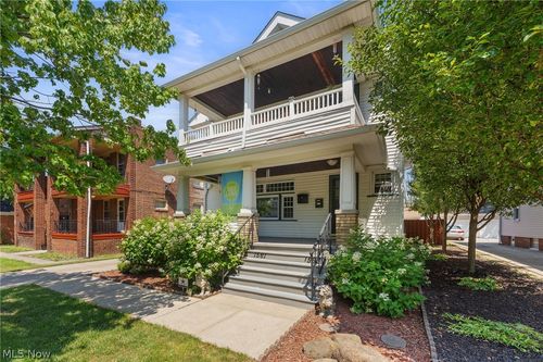 1561 Cohassett Avenue, Lakewood, OH, 44107 | Card Image