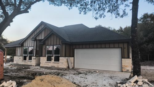 23102 Shady Forest Dr, Elmendorf, TX, 78112-6153 | Card Image