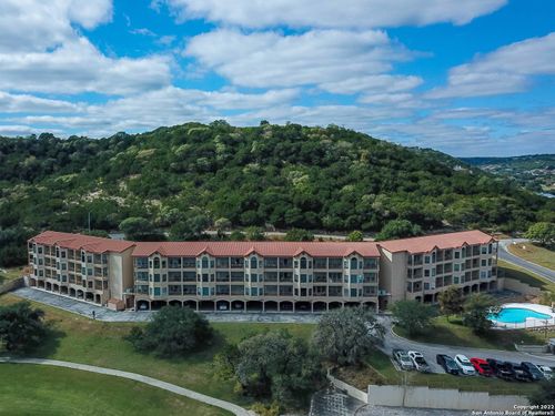 unit-109-20 Tapatio Dr E, Boerne, TX, 78006-9434 | Card Image