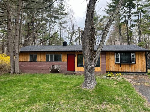 24 Overlook Dr, Woodstock, NY, 12498-1442 | Card Image