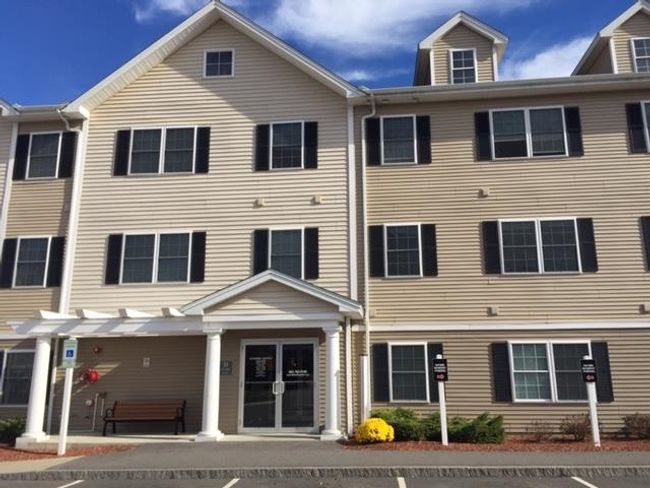 APT-105 - 10 Sentinel Ct, Condo with 2 bedrooms, 2 bathrooms and null parking in Manchester NH | Image 8