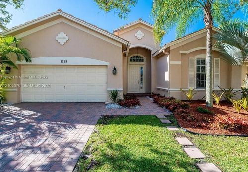 4339 W Whitewater Ave, Weston, FL, 33332-2412 | Card Image