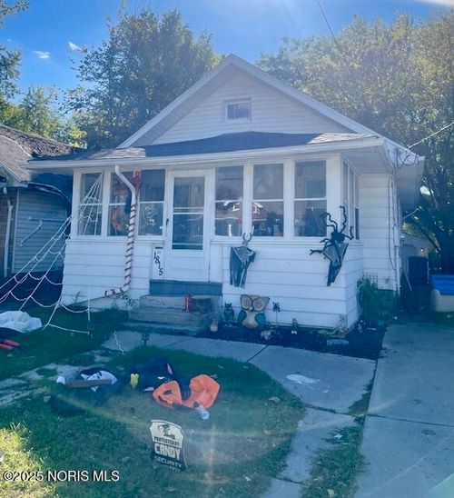 1815 Berdan Ave, Toledo, OH, 43613-4611 | Card Image