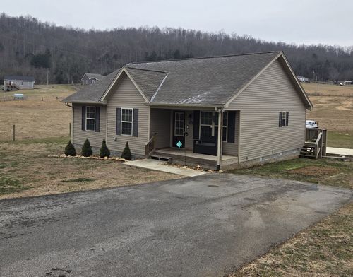 2060 Walker Cove Rd, Sparta, TN, 38583-5904 | Card Image