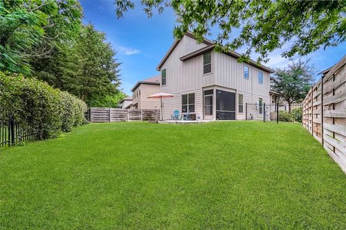 19-2101 Rivers Edge Way, Austin, TX, 78741-3365 | Card Image