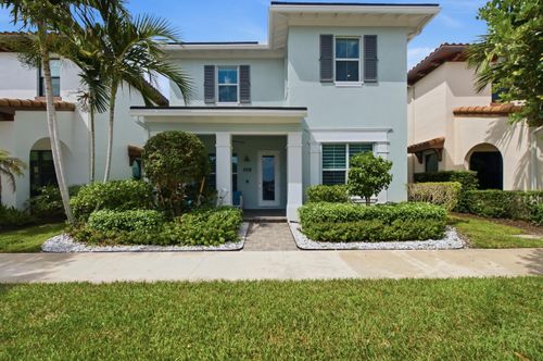 8015 Hobbes Way, Palm Beach Gardens, FL, 33418-6071 | Card Image