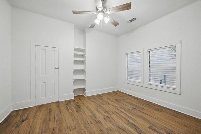 906 E Houston St, House other with 2 bedrooms, 1 bathrooms and null parking in Sherman TX | Image 12