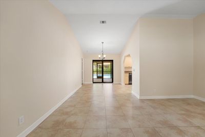 1886 Primrose Lane, House other with 3 bedrooms, 2 bathrooms and null parking in Wellington FL | Image 3