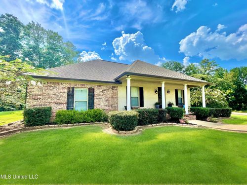 10365 Dry Grove Rd, Raymond, MS, 39154-7454 | Card Image