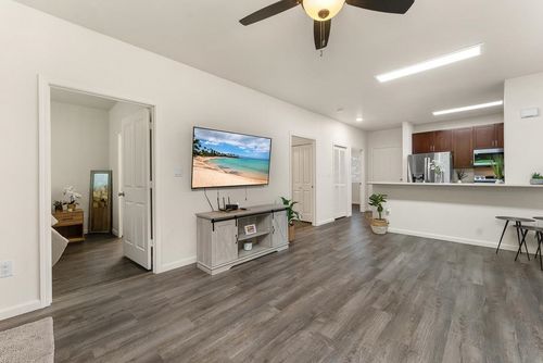 apt-803-121 Hoowaiwai Loop, Wailuku, HI, 96793-4119 | Card Image