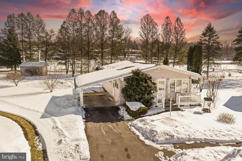 107 Stonecrest Dr, Moosic, PA, 18507-1159 | Card Image