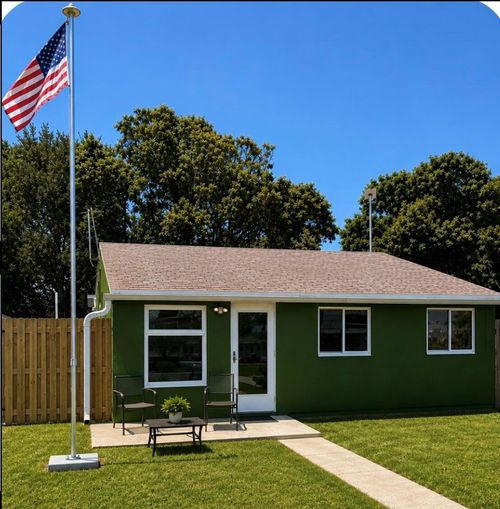 5633 Mckinley Street, Hollywood, FL, 33021 | Card Image