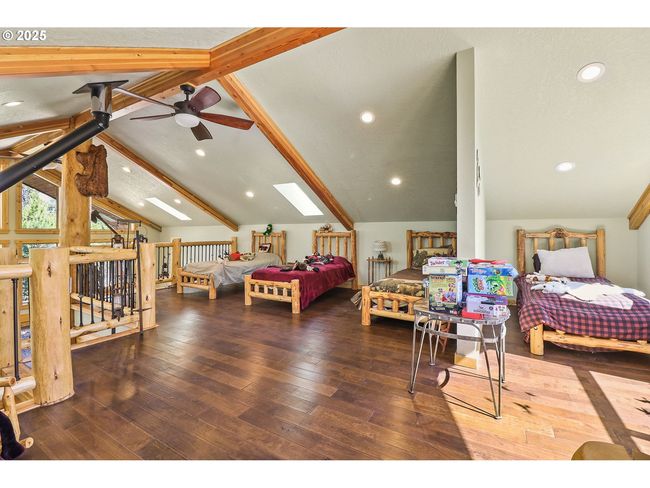 Loft | Image 21
