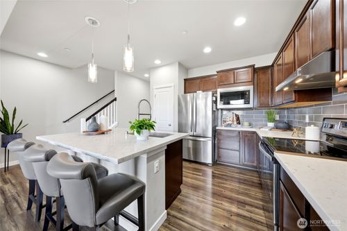 7919 19th Dr Se, Everett, WA, 98203-6775 | Card Image