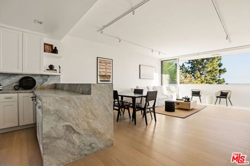 105-8787 Shoreham Dr, West Hollywood, CA, 90069-2233 | Card Image