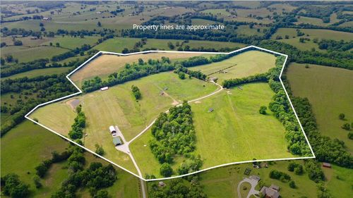 1679 Pleasant Spring Rd, Carlisle, KY, 40311-9768 | Card Image