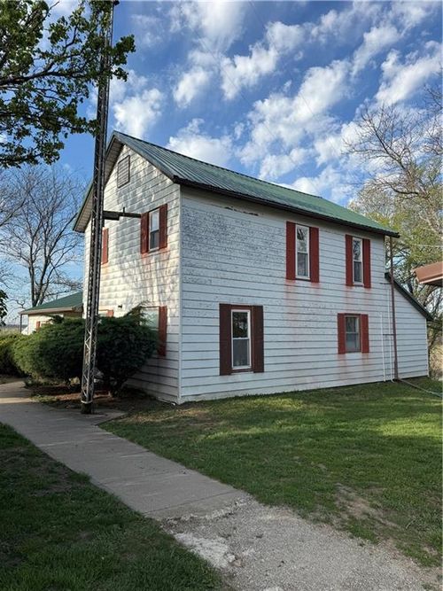 1270 Shetland Rd, Burlington, KS, 66839-9067 | Card Image