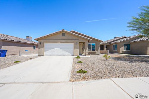 7038 E 37th Pl, Yuma, AZ, 85365-1444 | Card Image
