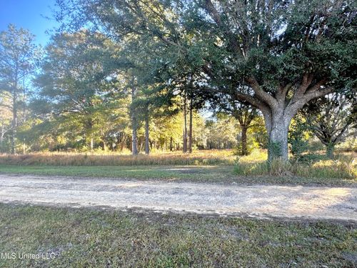  Rayford Shumock Road, Moss Point, MS, 39562 | Card Image