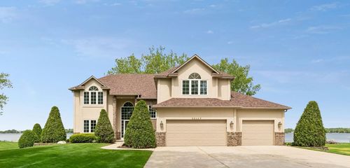 22447 Dodge Ct, Faribault, MN, 55021-8498 | Card Image