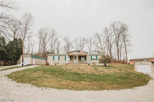 13533 Emerson Ave, Williamstown, WV, 26187-8091 | Card Image