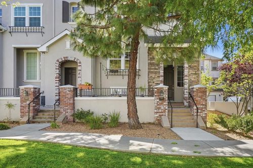 581 Monterey Ter, Sunnyvale, CA, 94089 | Card Image