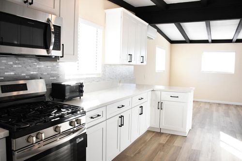 61576 Aberdeen Dr, Joshua Tree, CA, 92252-4109 | Card Image