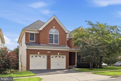 25948 Donovan Dr, CHANTILLY, VA, 20152-3415 | Card Image