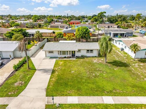 18186 Iris Rd, FORT MYERS, FL, 33967 | Card Image