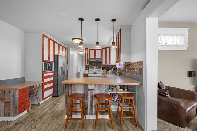 605 E Cameron Bridge Rd, House other with 3 bedrooms, 3 bathrooms and null parking in Bozeman MT | Image 25