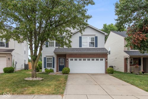 7121 Parklake Pl, Indianapolis, IN, 46217-7023 | Card Image