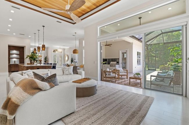 12311 Newcastle Pl, House other with 4 bedrooms, 3 bathrooms and null parking in LAKEWOOD RANCH FL | Image 40