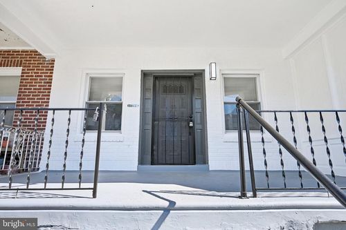 1917 Colonial St, PHILADELPHIA, PA, 19138-3015 | Card Image