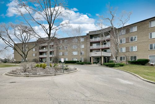 312-945 E Kenilworth Ave, Palatine, IL, 60074-6447 | Card Image