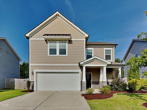 136 Yadkin St, Clayton, NC, 27520-3061 | Card Image