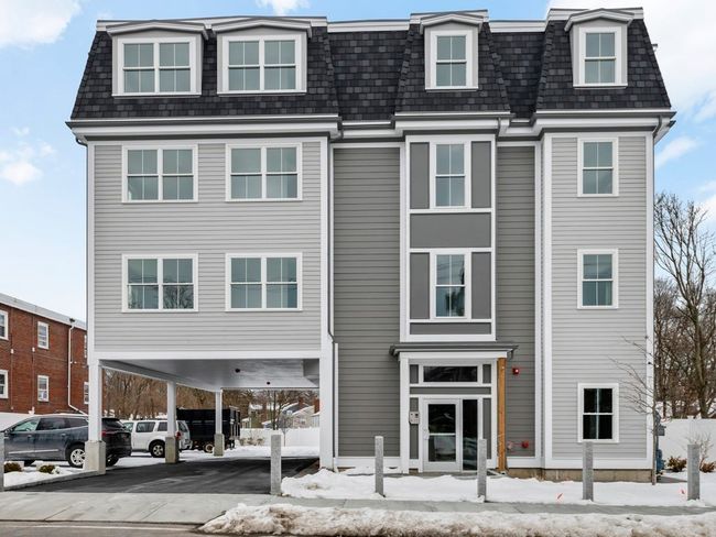 APT-2 - 142 Willard St, Condo with 2 bedrooms, 2 bathrooms and 2 parking in Quincy MA | Image 21