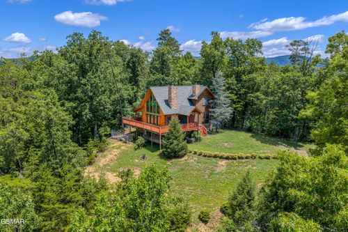 1525 Mountain Trail Ln, Sevierville, TN, 37876 | Card Image